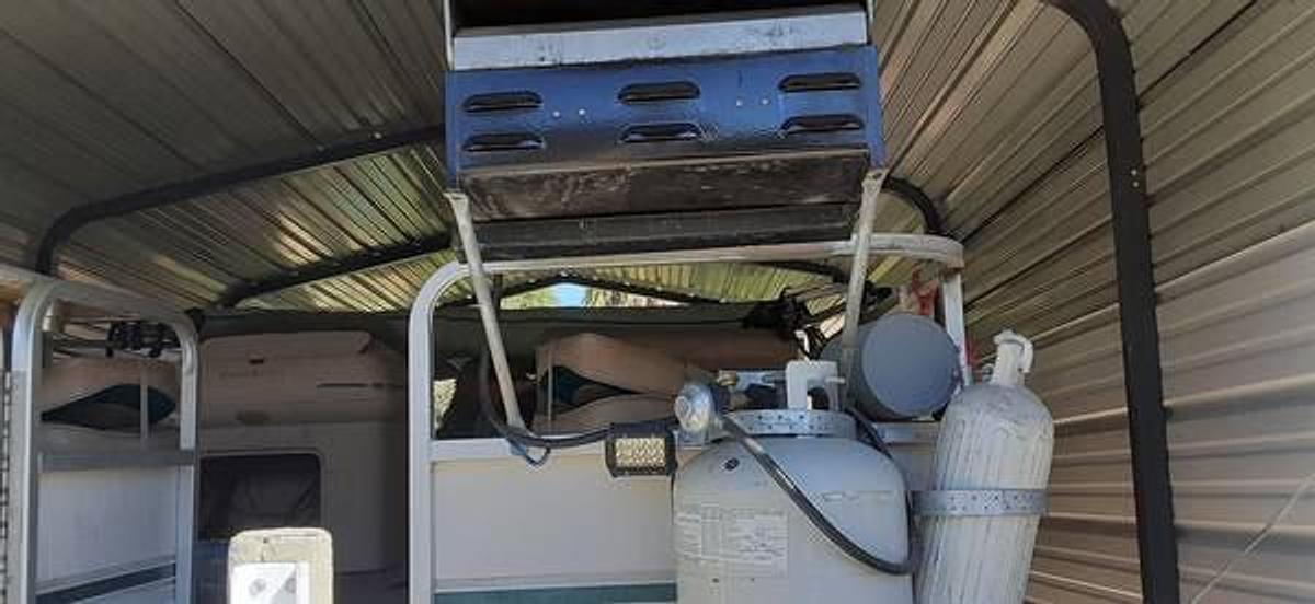 Used 1999 Godfrey 18 Foot Pontoon