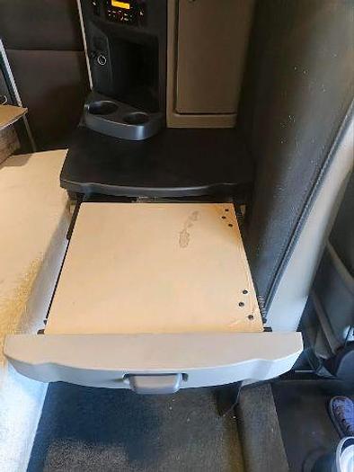 Used 2023 Peterbilt 567