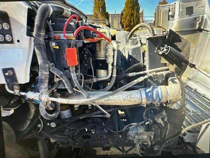 Used 2002 Chevrolet 6500