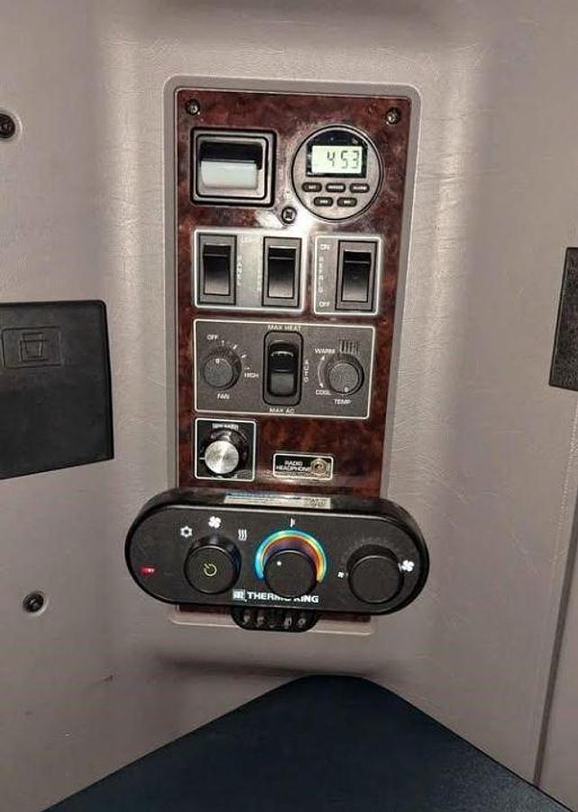 Used 2020 KENWORTH W900 Sleeper Semi Truck