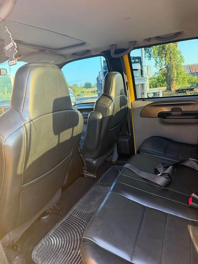 Used 2005 Ford F-350 Super Duty Crew Cab Lariat 4x4 6.0L Power Stroke