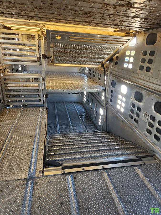 Used 2016 Wilson Cattle Trailer