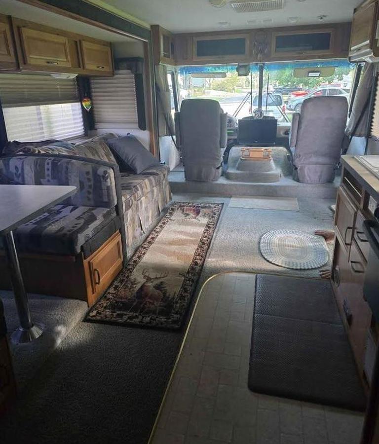 Used 2018 Newmar Ventana 4369