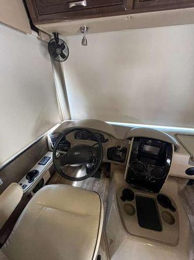 Used 2017 Thor Motor Coach Challenger 37LX