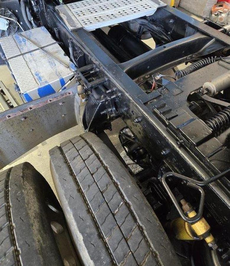 Used 1998 FREIGHTLINER FLD132 CLASSIC XL