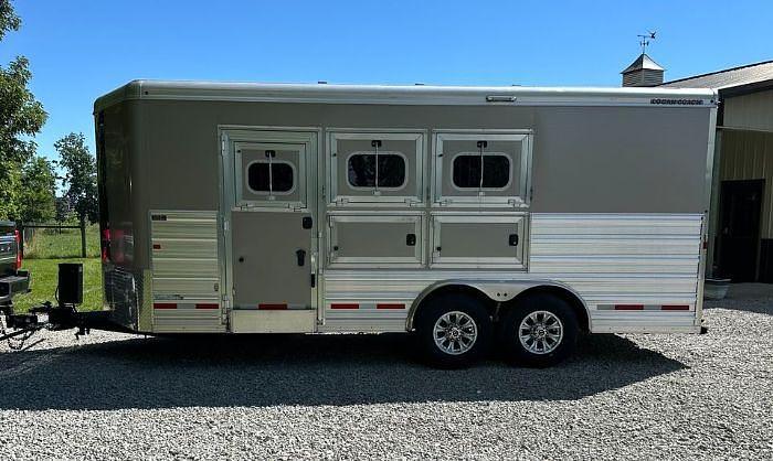 Used 2020 LOGAN XTR Horse Trailer