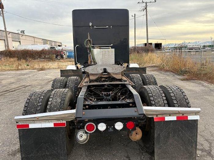 Used 2021 KENWORTH T880 Sleeper Semi Truck