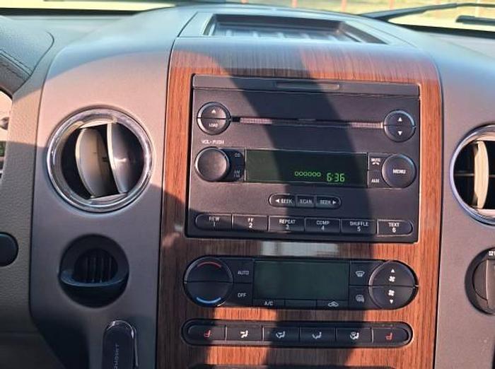 Used 2004 Ford F-150 Lariat