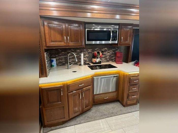 Used 2018 Holiday Rambler Endeavor 44H