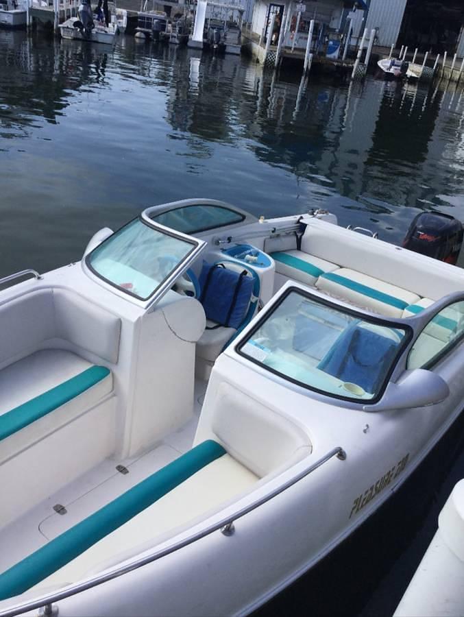 Used 2004 SeaCrest Pleasure 21