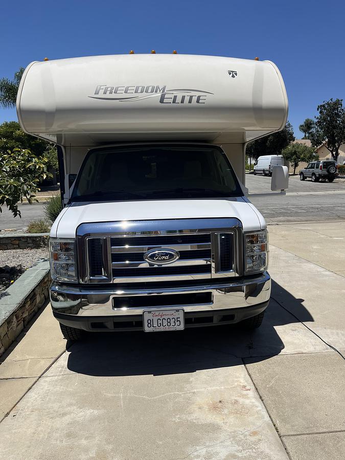 Used 2016 Thor Motor Coach Freedom Elite Class C Motorhome