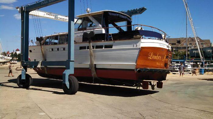 Used 1966 Chris-Craft Constellation