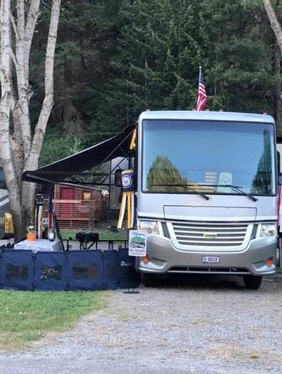 Used 2017 Newmar Bay Star 3401