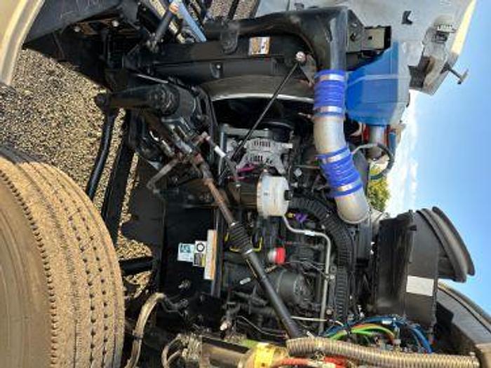 Used 2022 Peterbilt 579