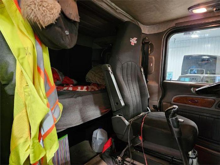 Used 2007 Peterbilt 379