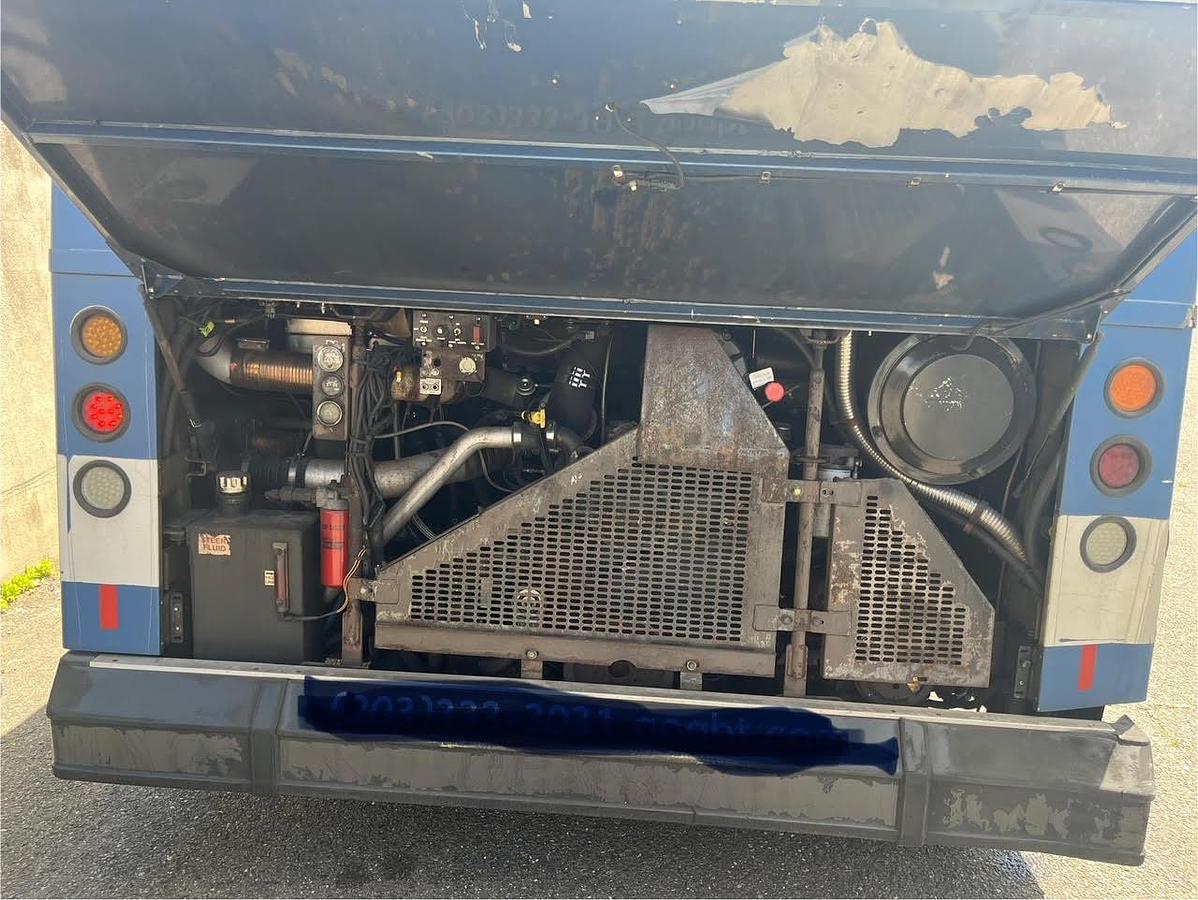 Used 2003 Passenger Bus