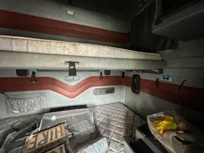 Used 2013 Mack Pinnacle