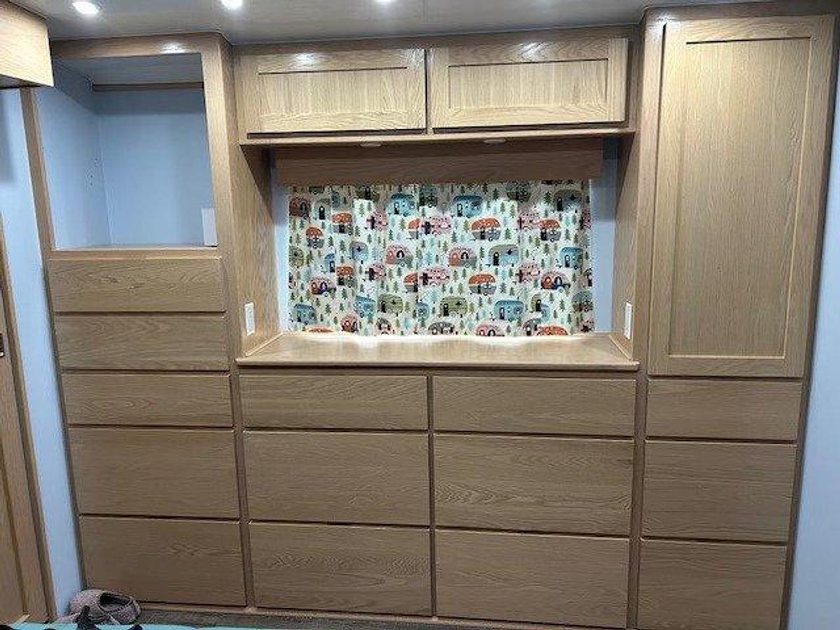 Used 2022 Space Craft V405 Fifth Wheel