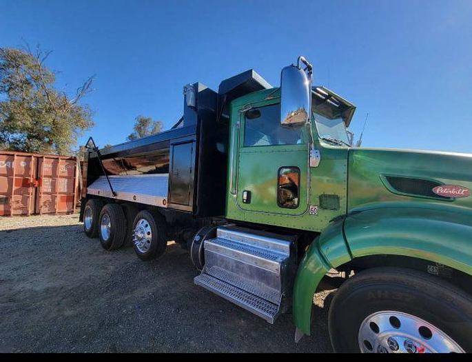 Used 2012 Peterbilt 386 Super 10