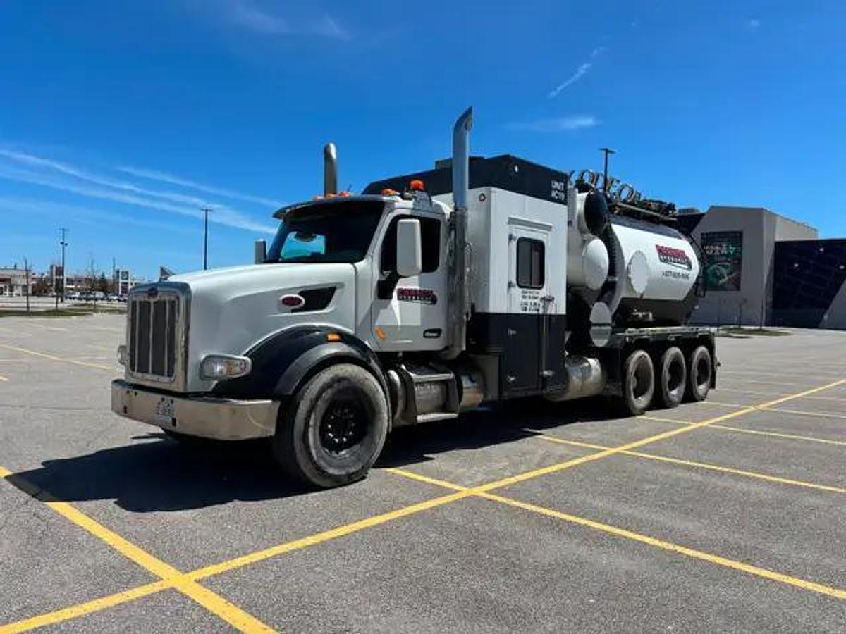 Used 2020 Peterbilt Foremost 1600 Hydrovac Truck