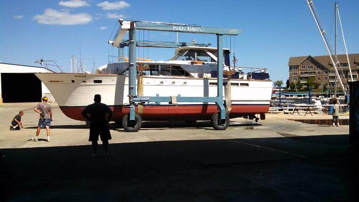 Used 1966 Chris-Craft Constellation