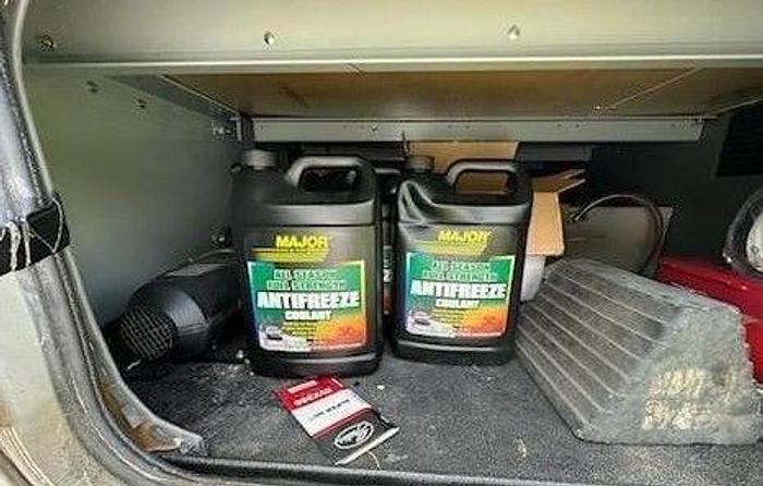 Used 2015 Freightliner Business Class M2 112