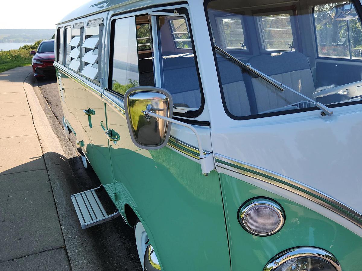 Used 1966 Volkswagen Van (Deluxe)