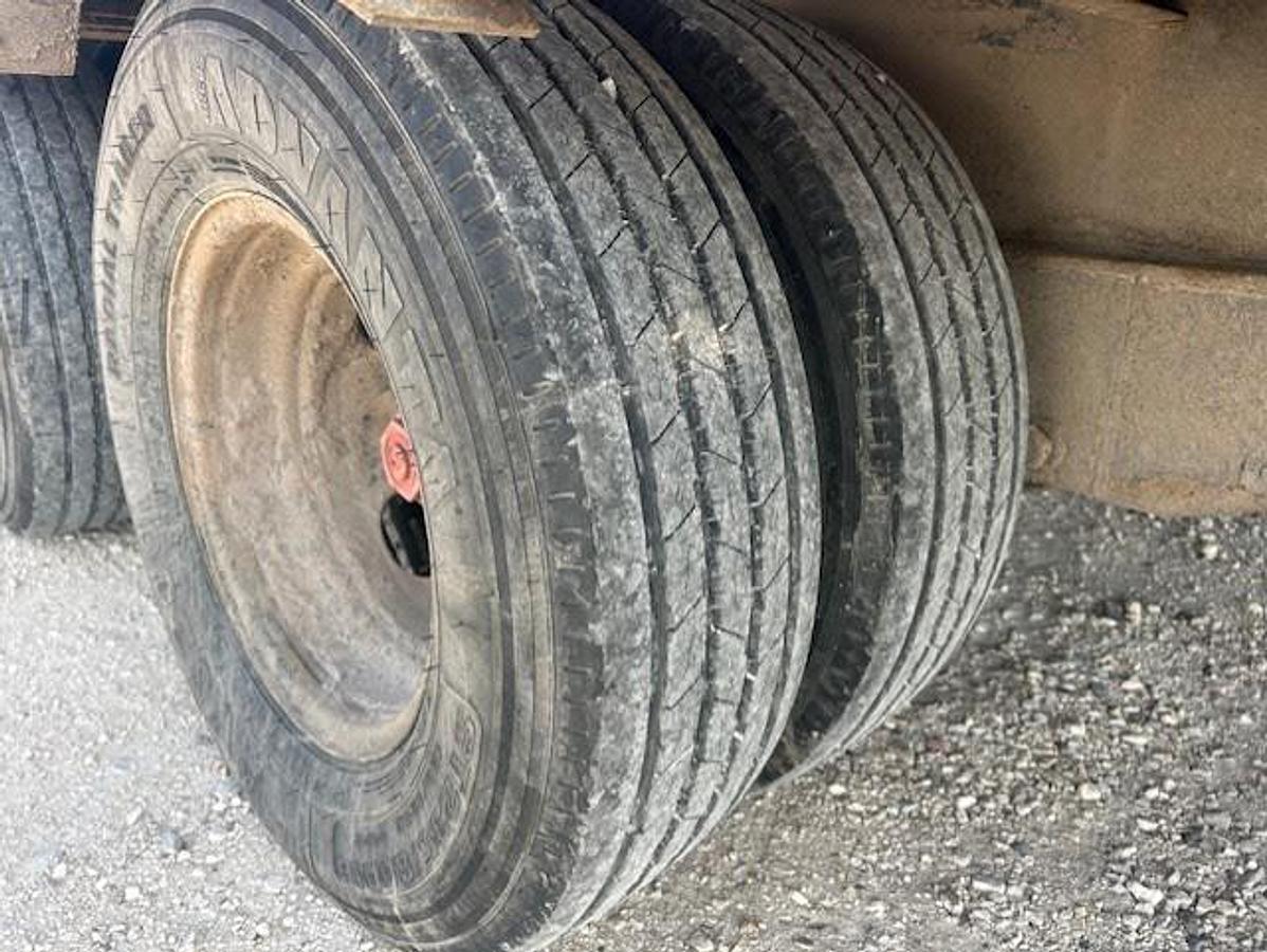 Used 2022 PJ 35Ft Gooseneck Dovetail Flatbed Trailer