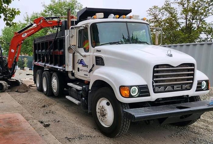 Used 2007 Mack Granite Dump Truck