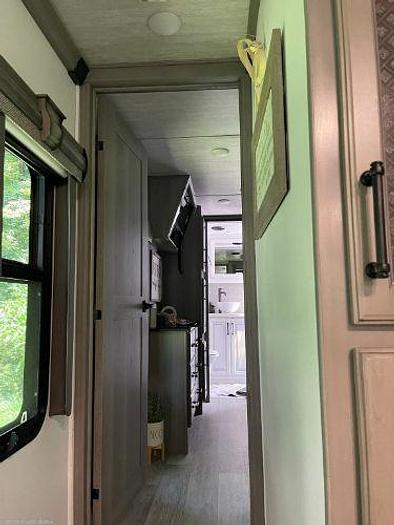 Used 2022 Keystone Montana 3761FL