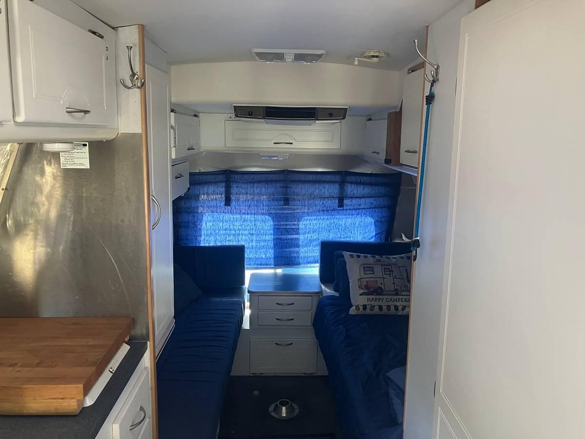 Used 2003 PleasureWay RV