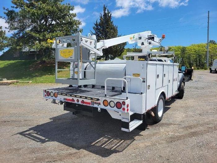 Used 2011 Ford F550 Mounted on Altec AT235