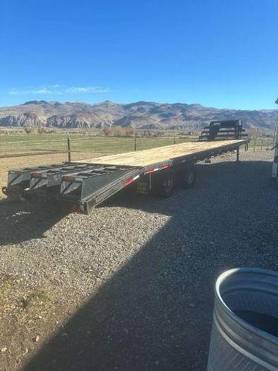 Used 2010 Tex Trail Flatbed Dovetail