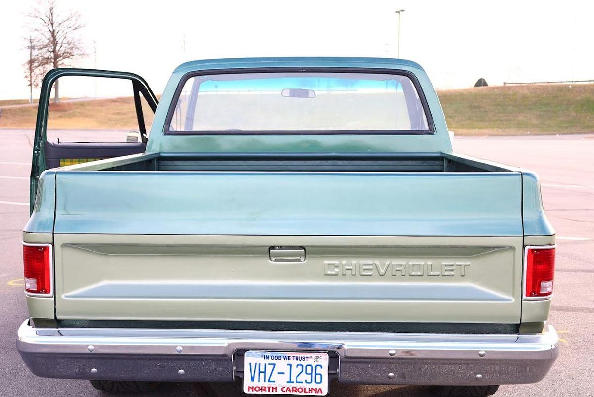 Used 1986 Chevrolet C10 Custom Deluxe