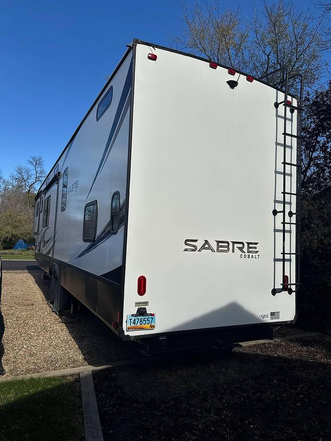Used 2021 Forest River Sabre 37FLL