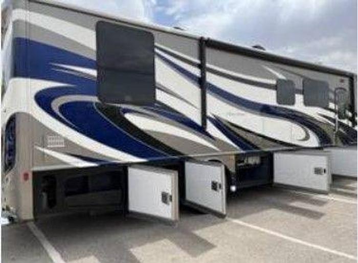 Used 2017 Fleetwood Pace Arrow 35MHave contracted with eBay Motors Dealer and financing, transportation & maintenance options are now available.Just installed (Approx $2,500-$3,000) brand new Ironman tires (all 6) on the RV  36 FT, 2017 Fleetwood Pace ...