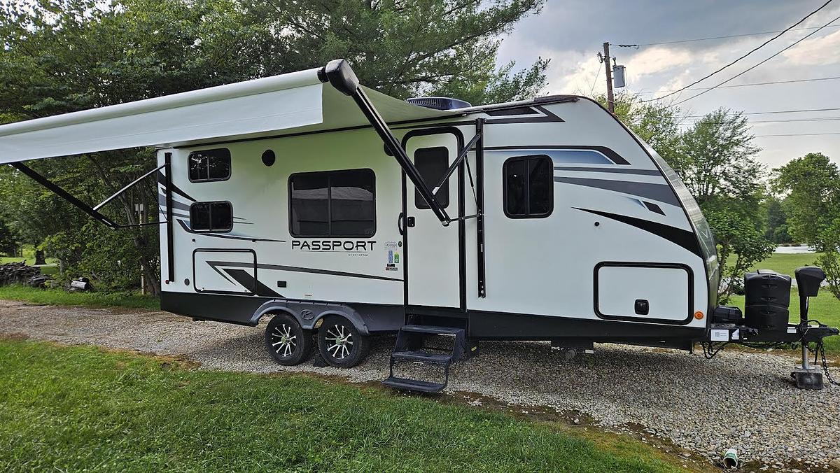 Used 2022 Keystone Passport 219BH