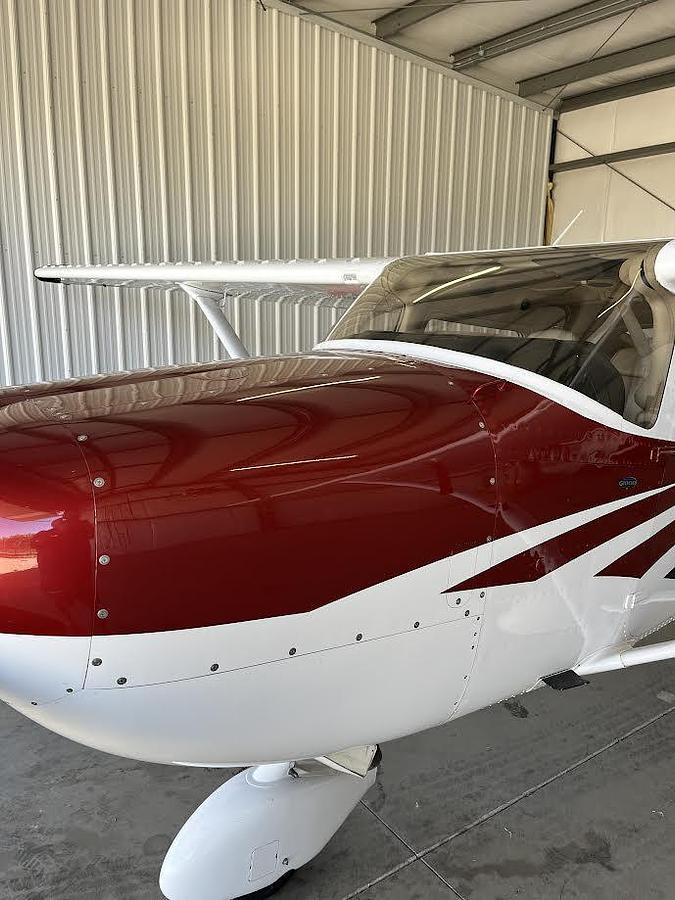 Used 2006 Cessna Turbo 182T Skylane Airplane