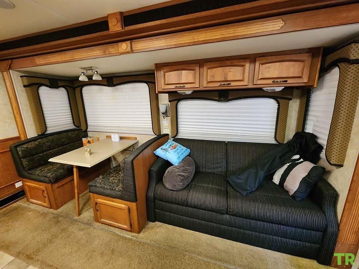 Used 2008 Holiday Rambler Vacationer XL 34PDD Cummins Diesel Pre-DEF 57K Miles