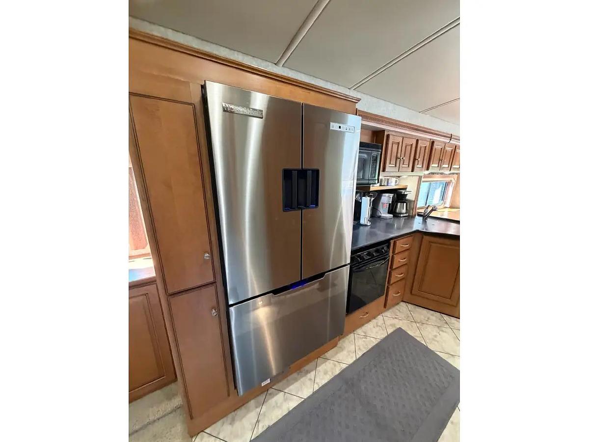 Used 2010 Winnebago Journey Express 34y