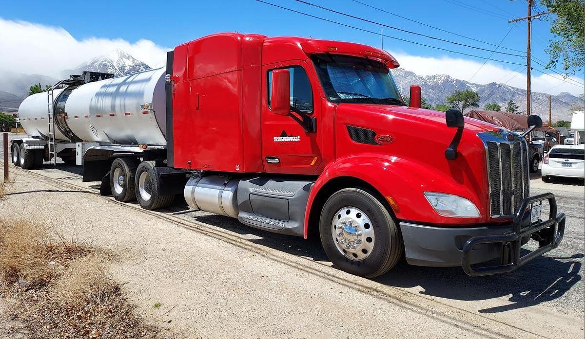 Used 2020 Peterbilt 579