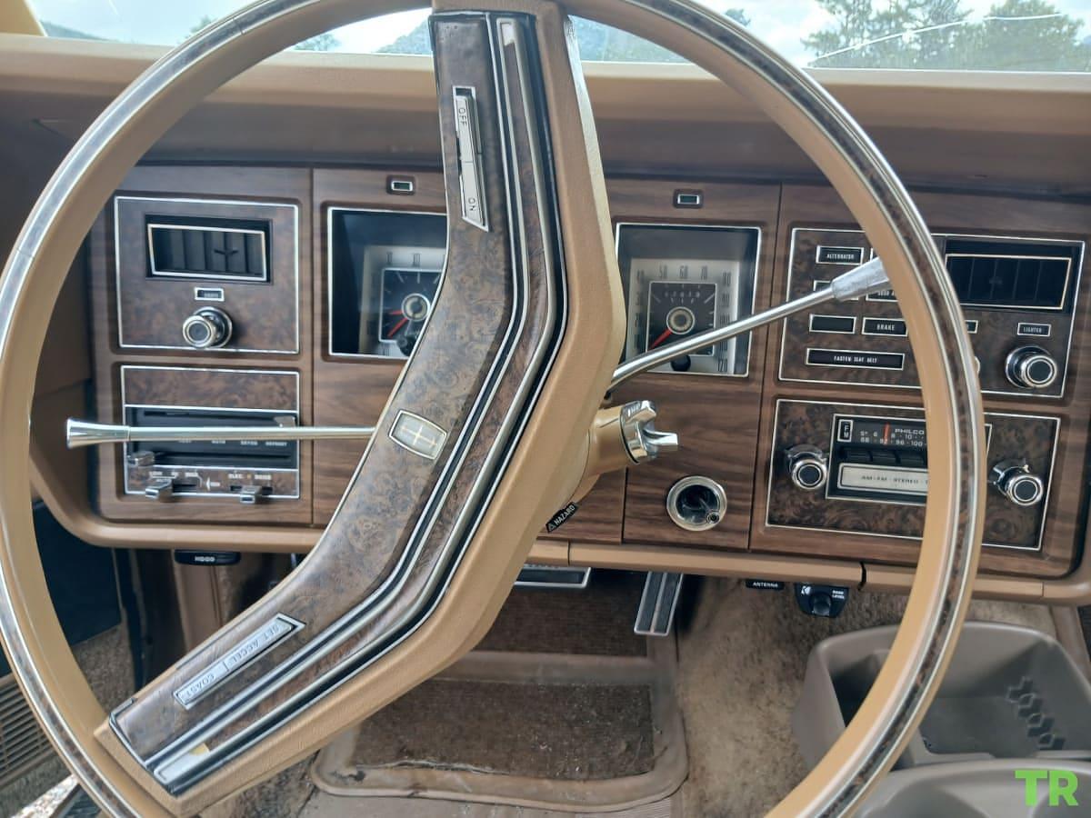 Used 1975 Lincoln Continental