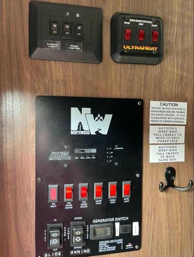 Used 2024 Northwood Nash 18FM OTG Off-Grid Travel Trailer