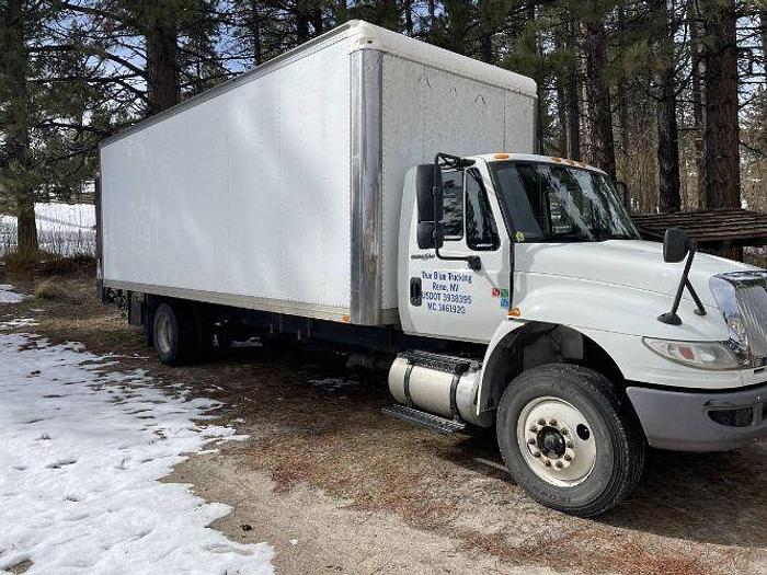 Used 2014 INTERNATIONAL Durastar 4400 Box Truck
