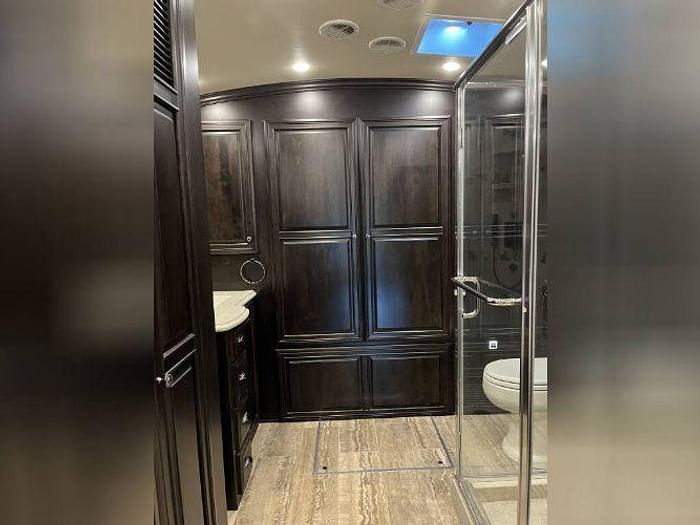 Used 2020 Newmar Dutch Star 4369