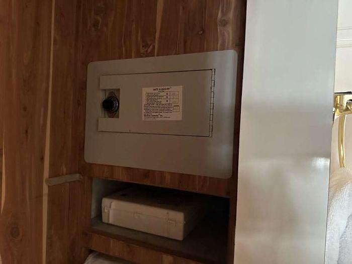 Used 1996 Gulf Stream Tourmaster 39 Ft Diesel Pusher