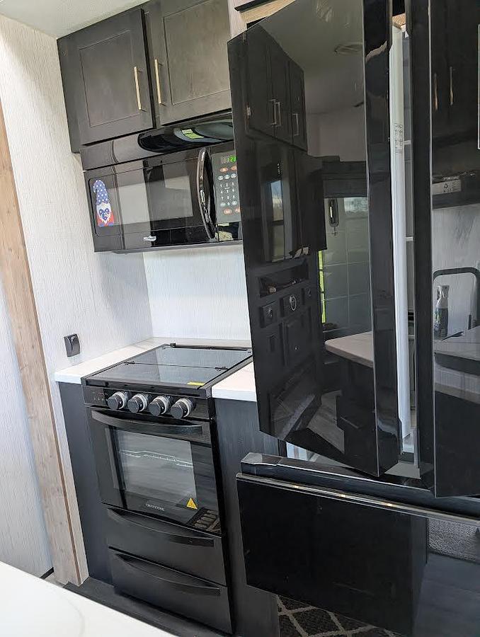 Used 2023 Heartland Fuel 357 Fifth Wheel