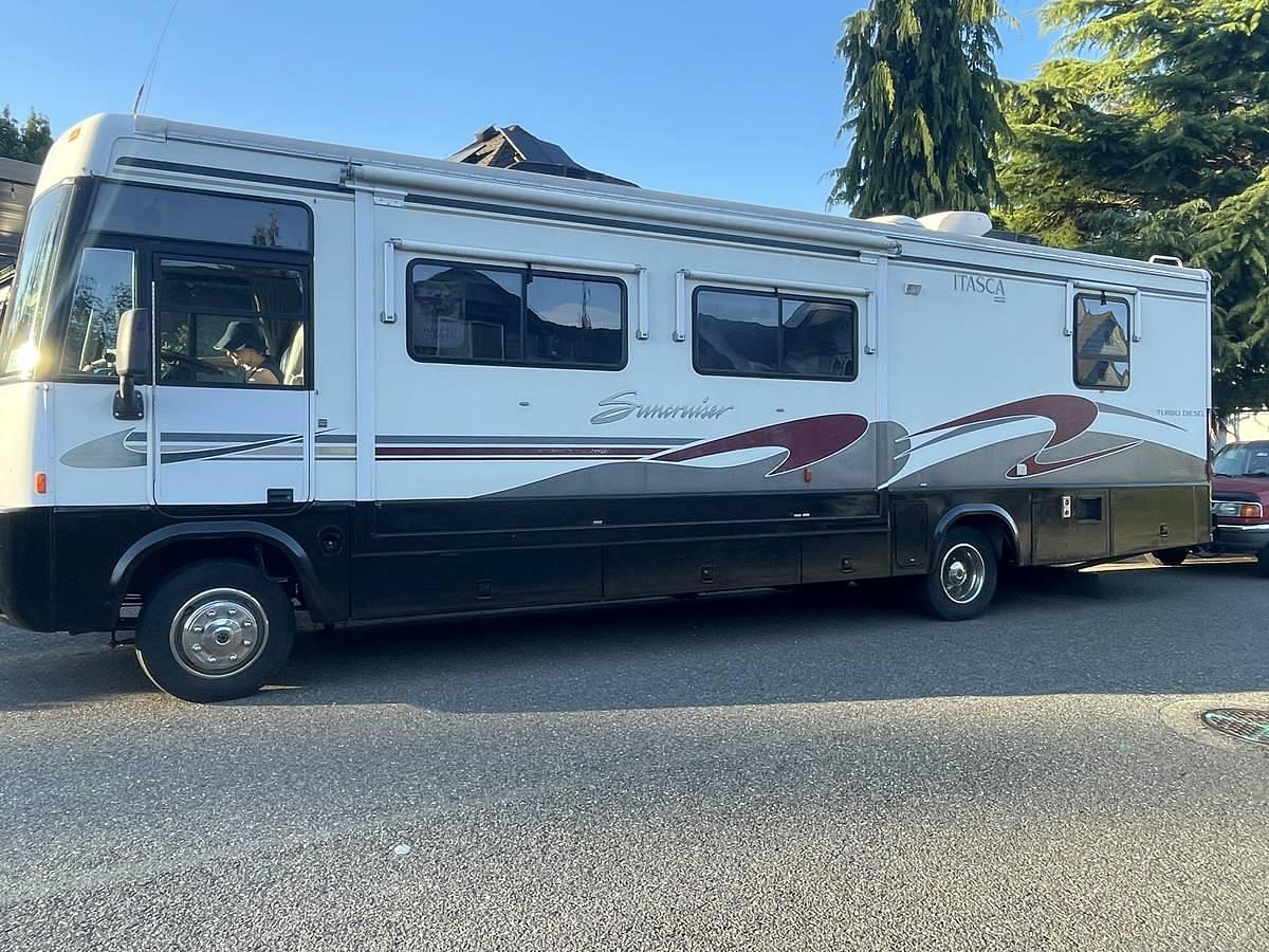 Used 1999 Itasca Suncruiser Diesel Pusher Class A Motorhome