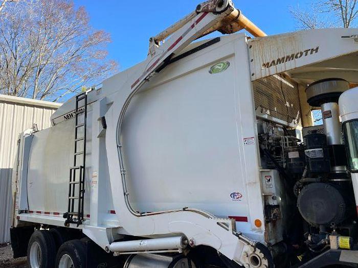 Used 2017 Peterbilt Mammoth Front Loader Garbage Truck