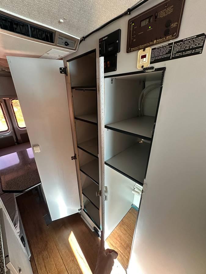 Used 2002 Mercedes-Benz / Freightliner